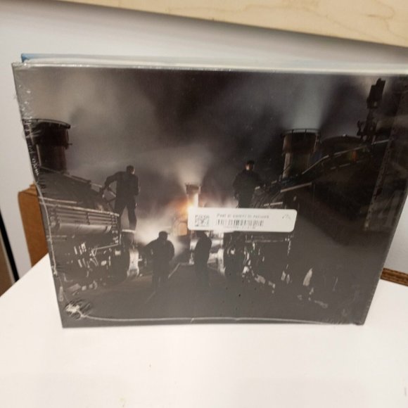 Steve Barry Trackside Travelogue Hardcover Book NEW IN SHRINK WRAP! Trains 2011 - Picture 2 of 4